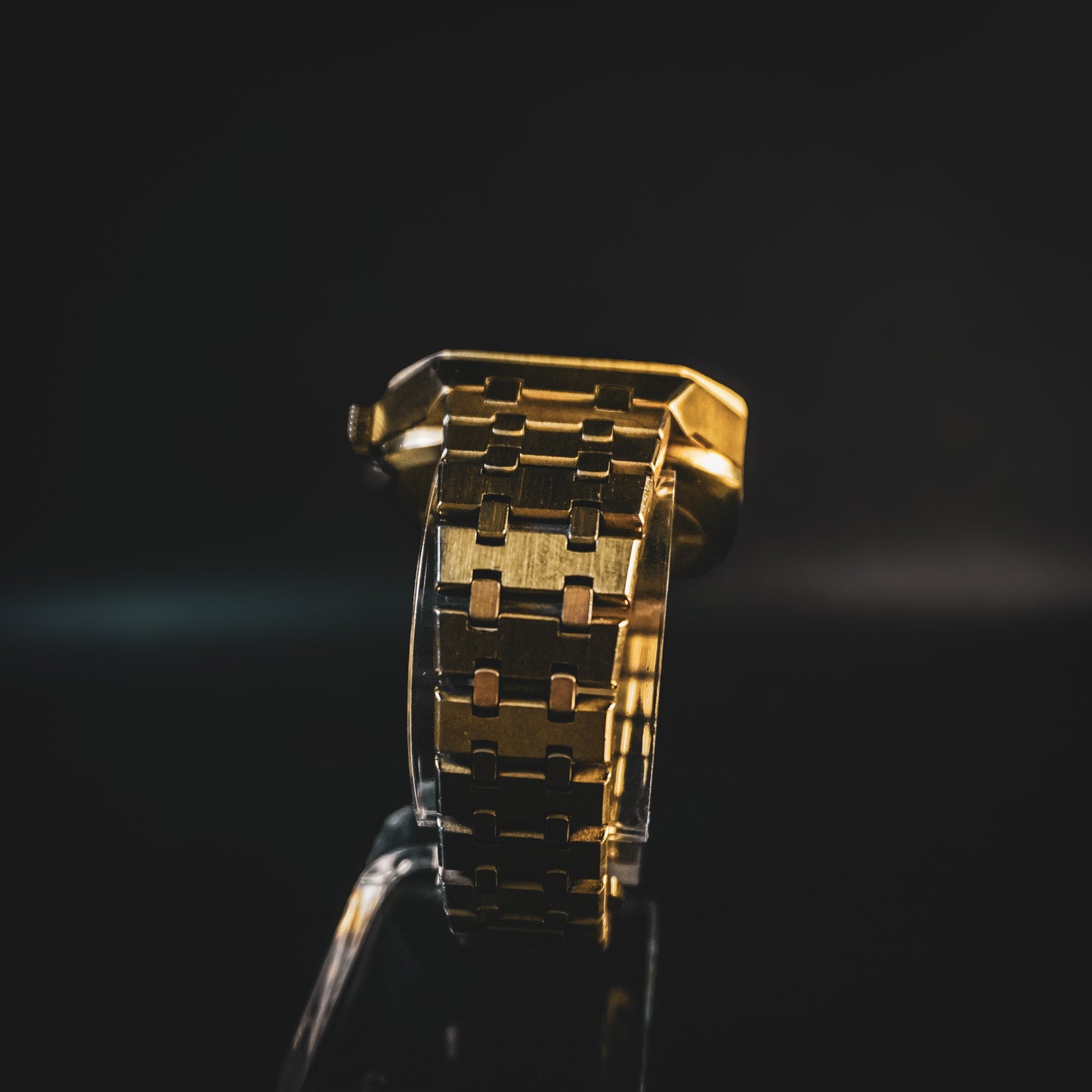 LuxeLink Apple Watch Band II - LG304